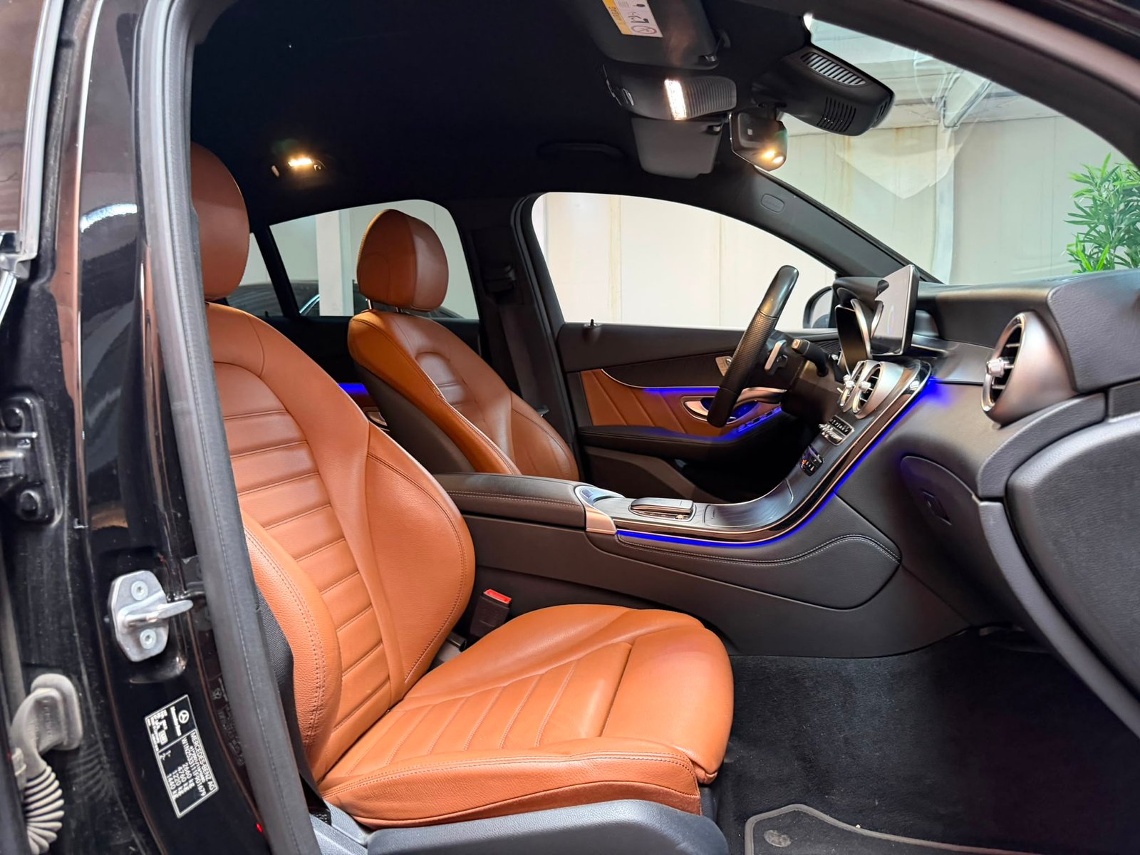 Mercedes-Benz GLC Coupé 300de AMG Line - 4-Matic - Hybrid - Automatic - 194 hp - 219.910 km – Image 2