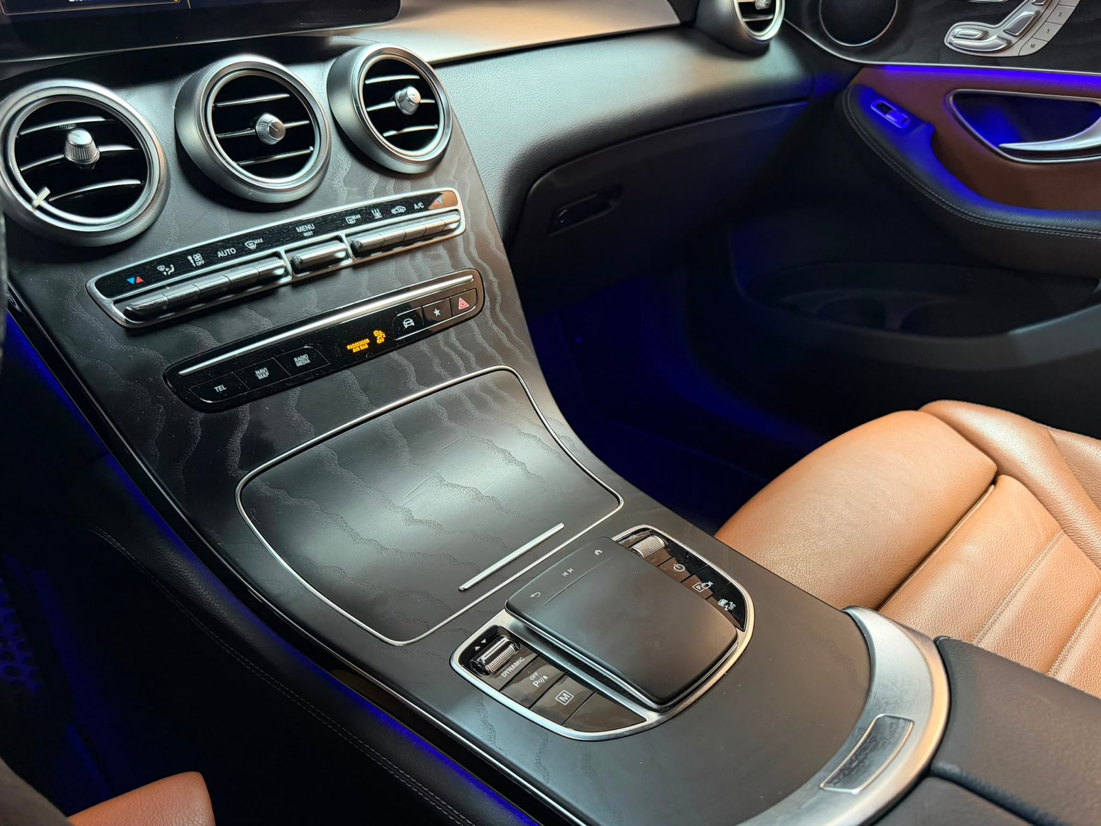 Mercedes-Benz GLC Coupé 300de AMG Line - 4-Matic - Hybrid - Automatic - 194 hp - 219.910 km – Image 43