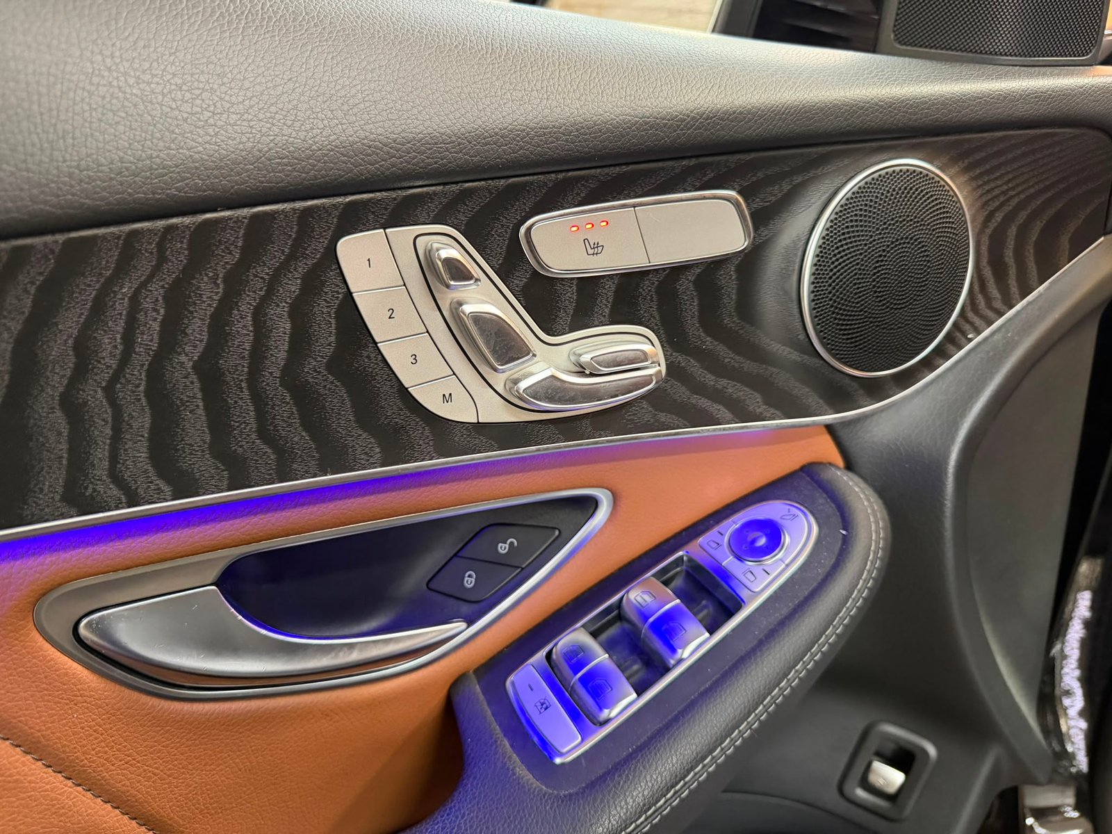 Mercedes-Benz GLC Coupé 300de AMG Line - 4-Matic - Hybrid - Automatic - 194 hp - 219.910 km – Image 49