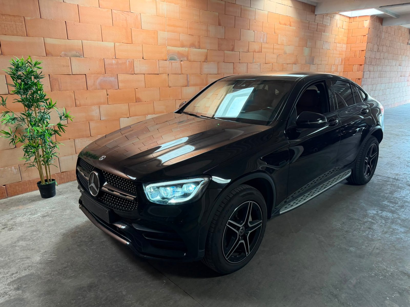Mercedes-Benz GLC Coupé 300de AMG Line - 4-Matic - Hybrid - Automatic - 194 hp - 219.910 km – Image 6