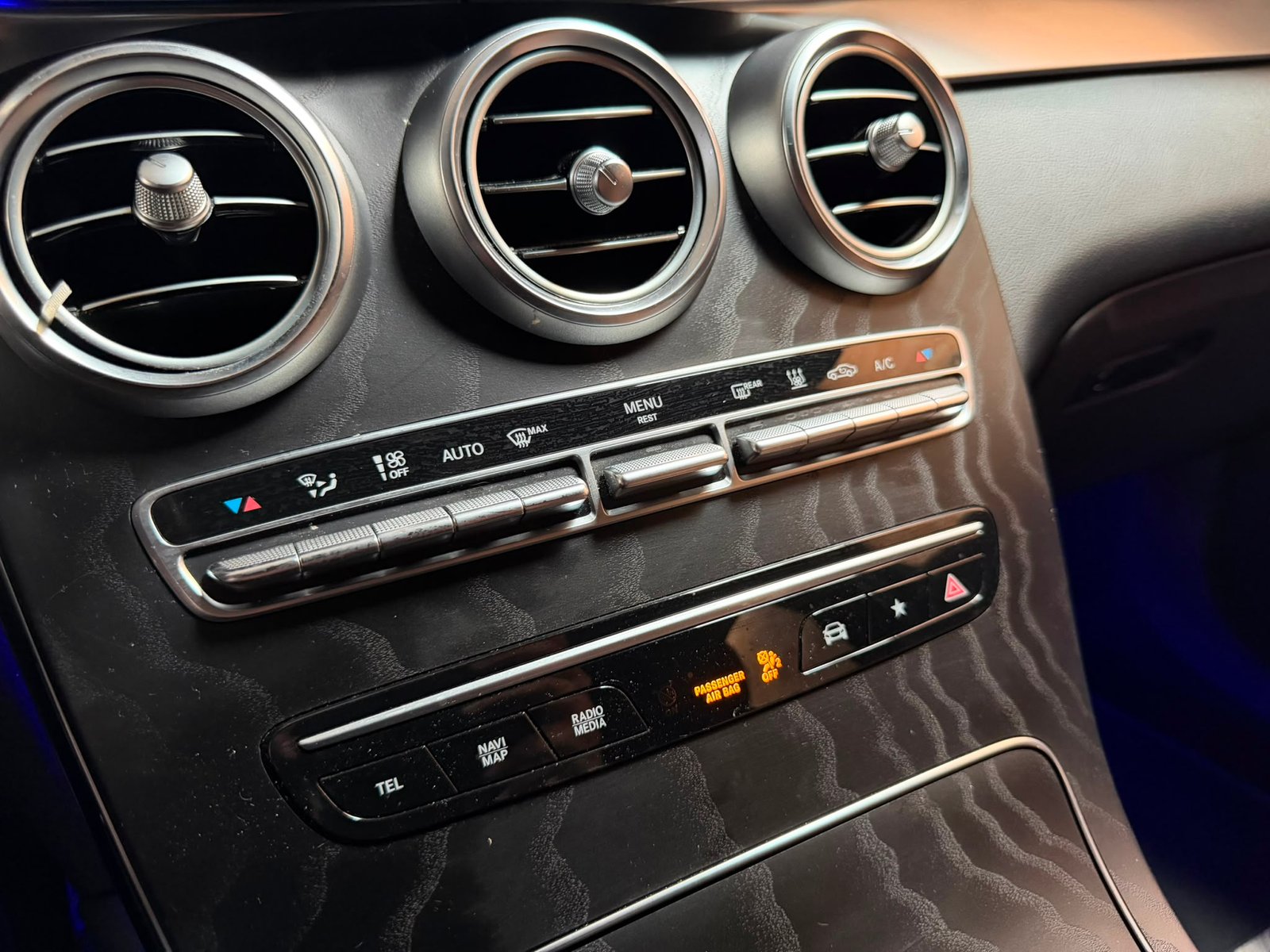 Mercedes-Benz GLC Coupé 300de AMG Line - 4-Matic - Hybrid - Automatic - 194 hp - 219.910 km – Image 32