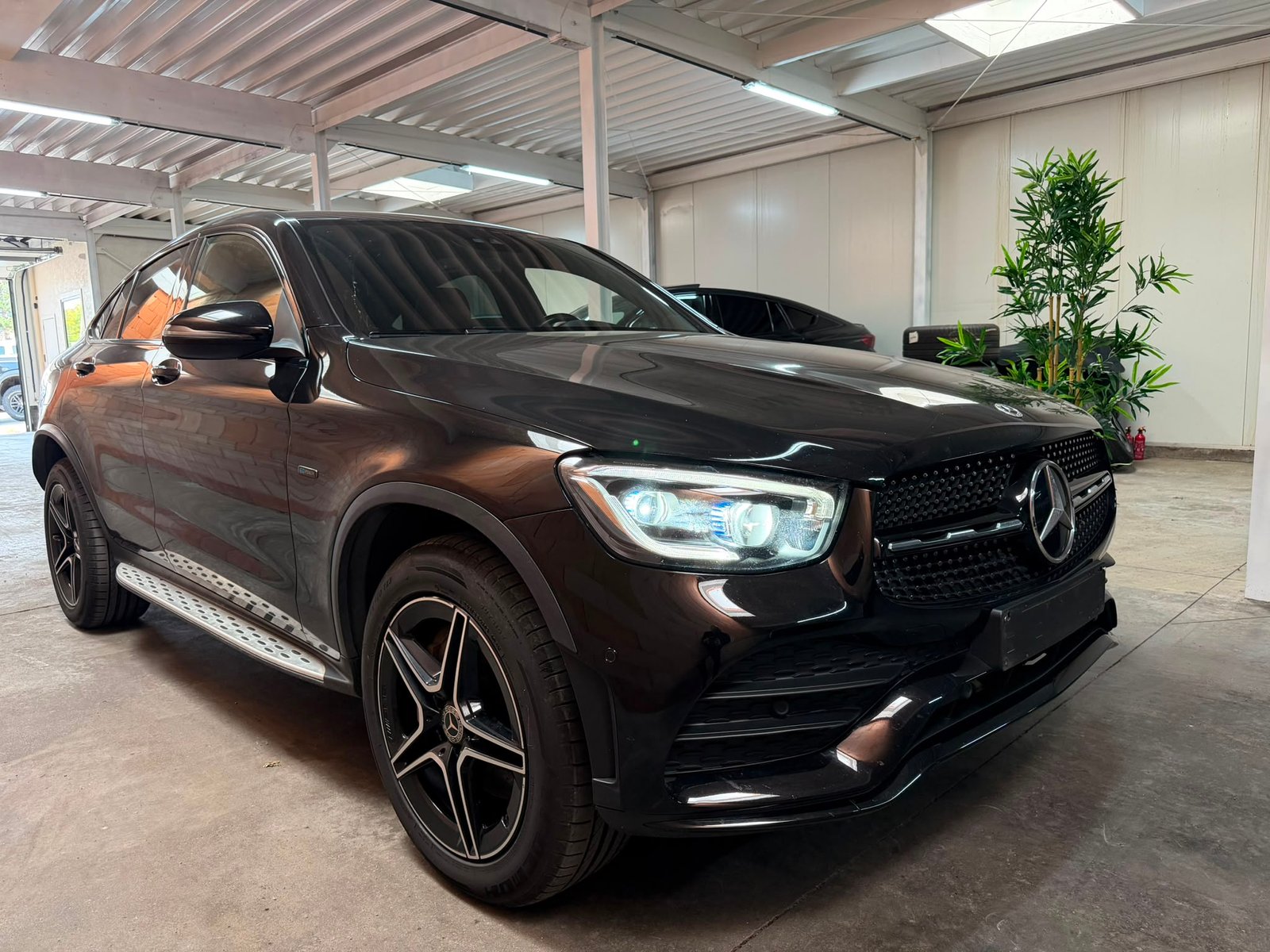 Mercedes-Benz GLC Coupé 300de AMG Line - 4-Matic - Hybrid - Automatic - 194 hp - 219.910 km – Image 35
