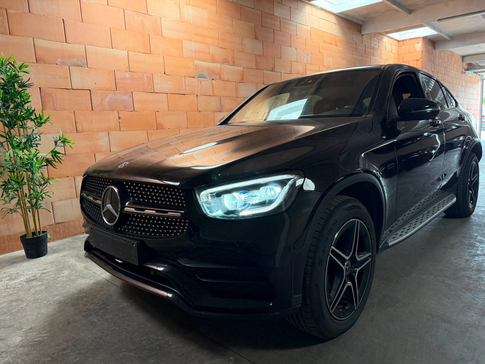 Mercedes-Benz GLC Coupé 300de AMG Line - 4-Matic - Hybrid - Automatic - 194 hp - 219.910 km – Image 12