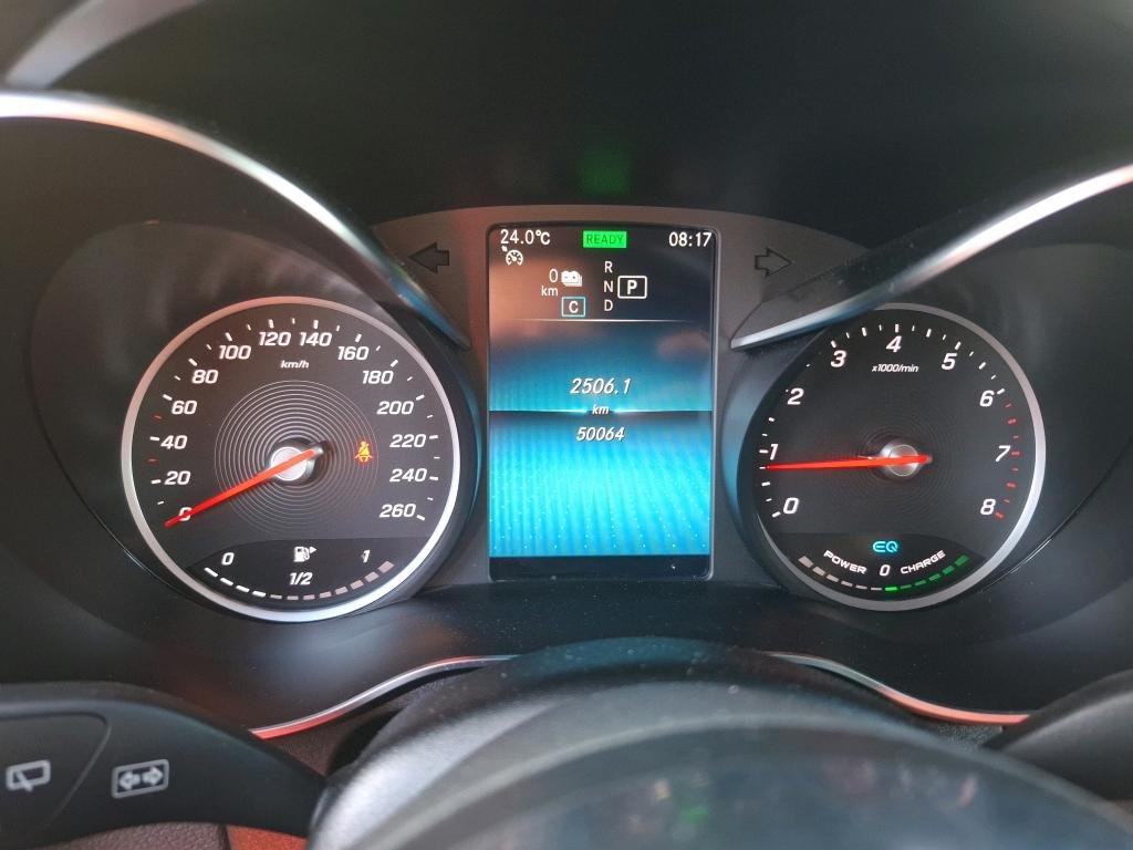 Mercedes-Benz GLC 300e AMG Line - 4-Matic - Hybrid - Automatic - 320 hp - 50.064 km – Image 5