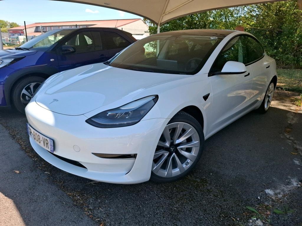 TESLA MODEL 3 – Image 7