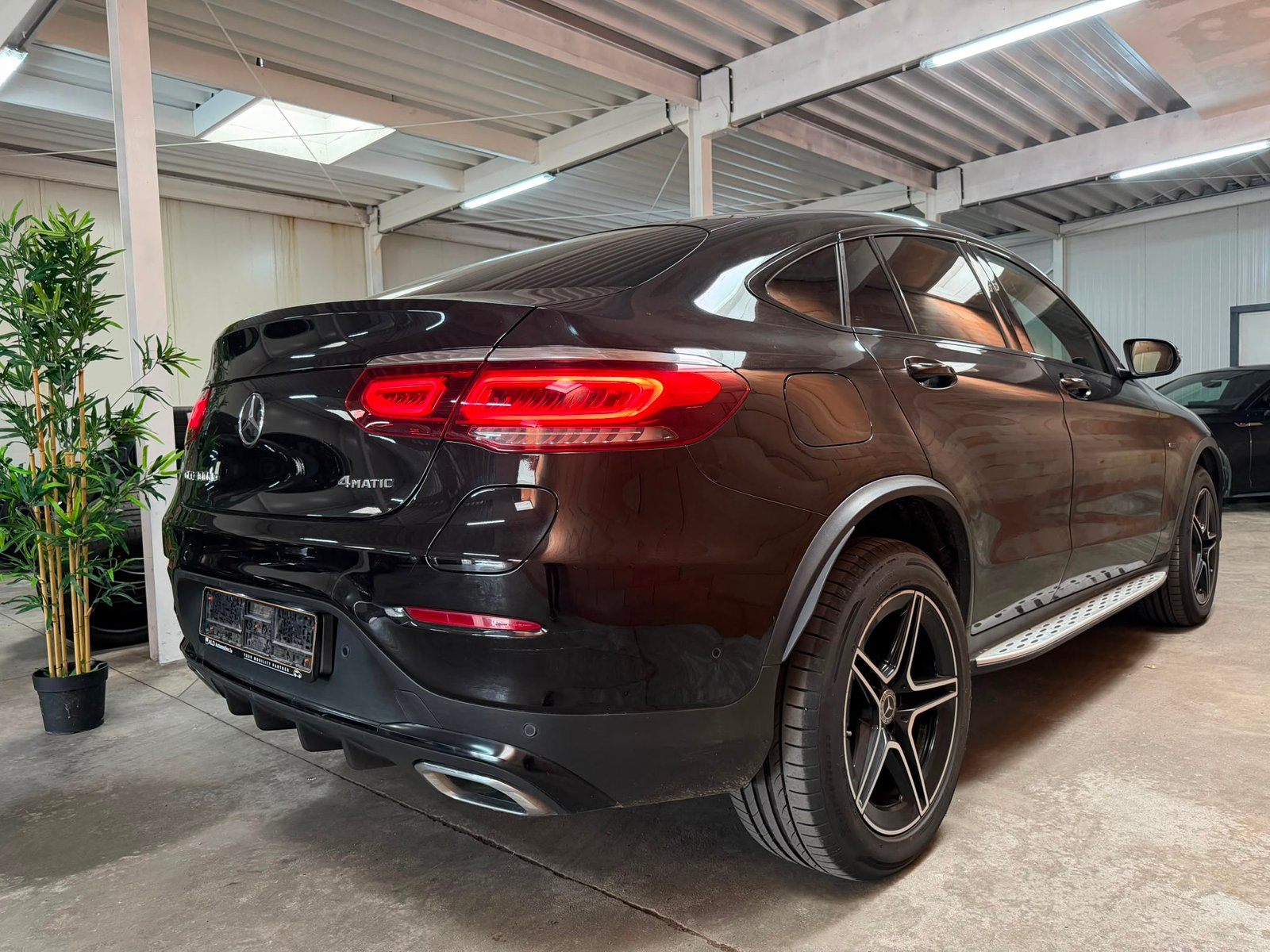 Mercedes-Benz GLC Coupé 300de AMG Line - 4-Matic - Hybrid - Automatic - 194 hp - 219.910 km – Image 80