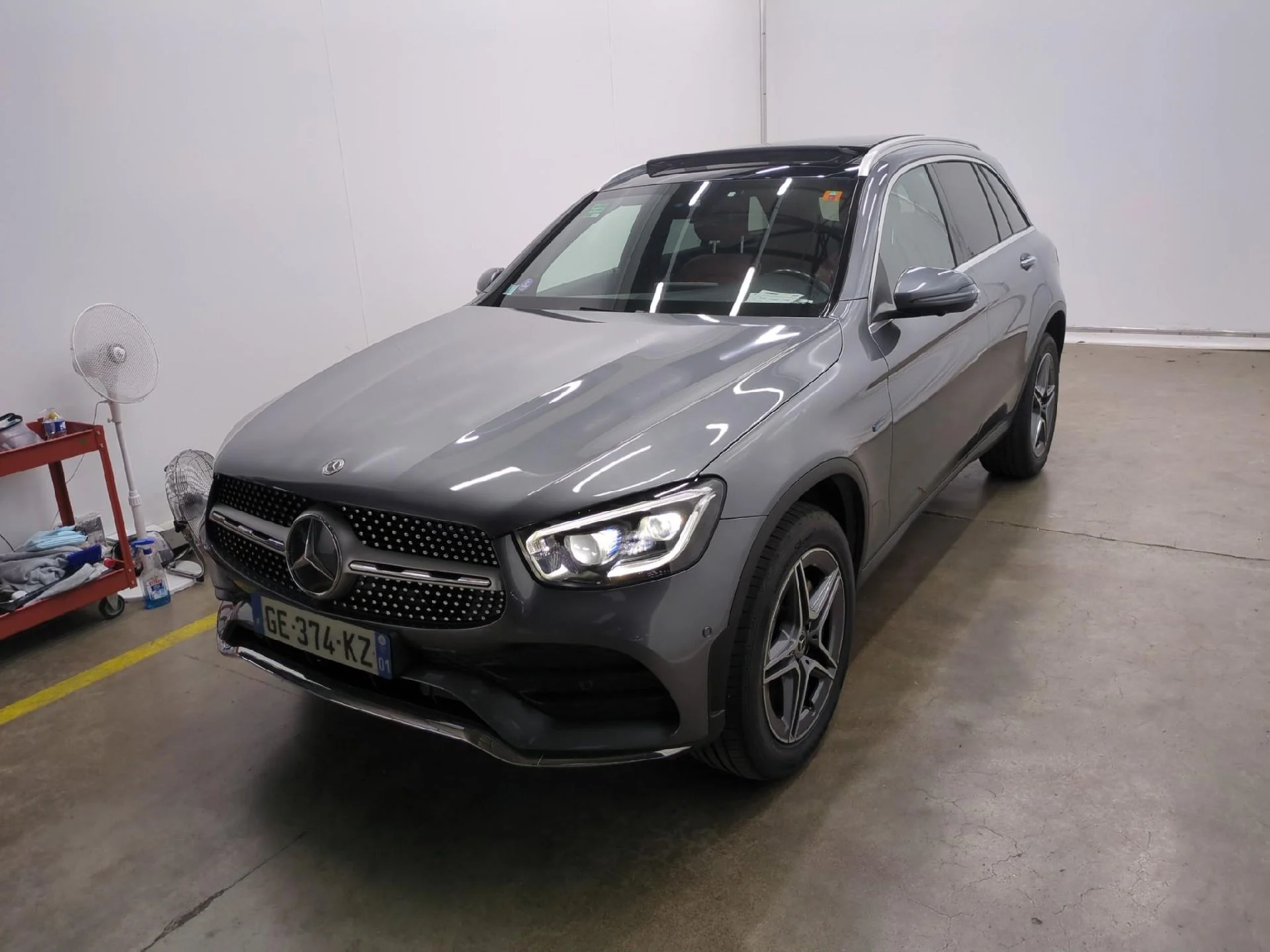MERCEDES-BENZ GLC / 2019 / 5P / SUV 2.0 GLC 300 E AMG LINE 4MATIC