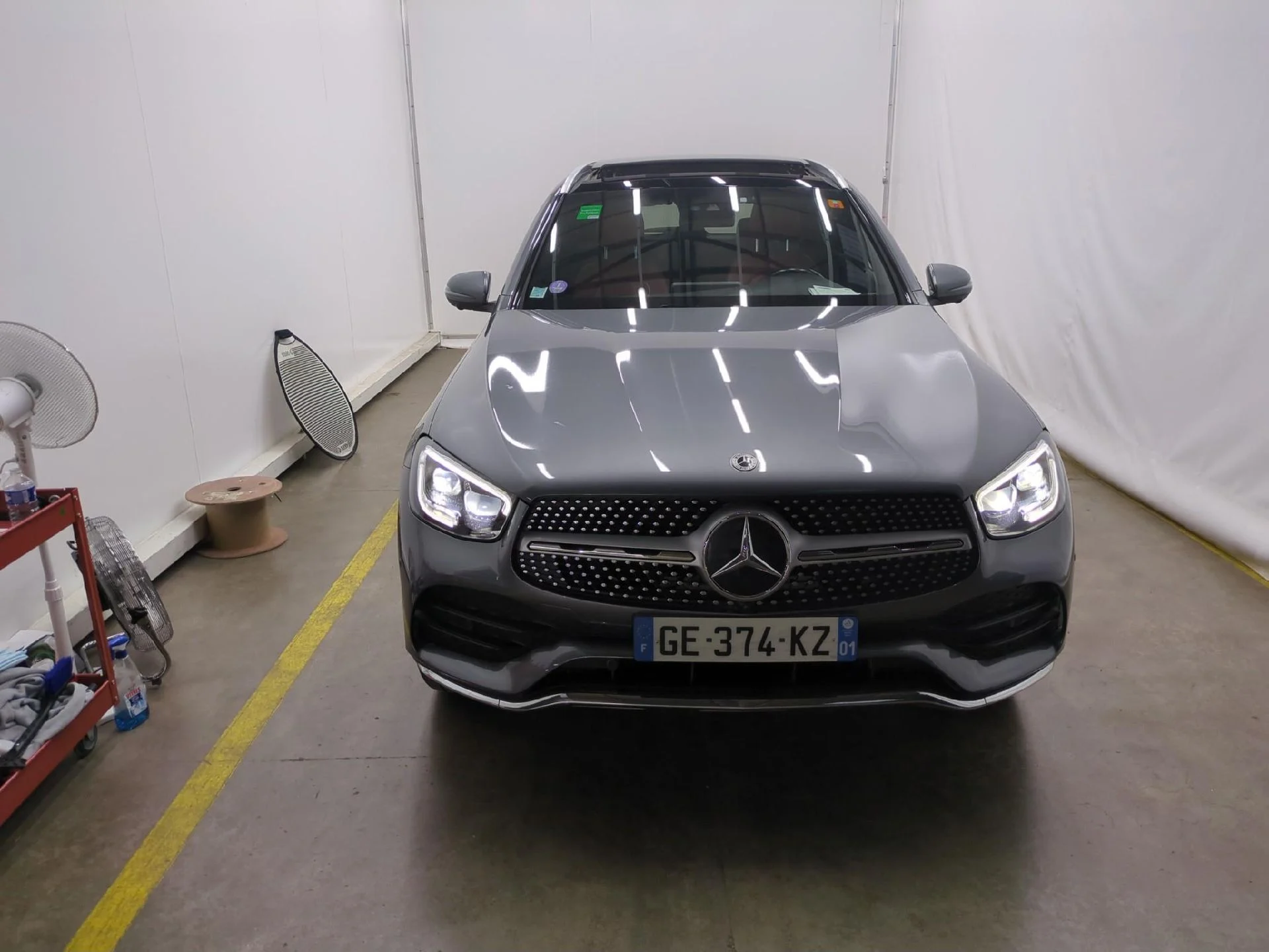 MERCEDES-BENZ GLC / 2019 / 5P / SUV 2.0 GLC 300 E AMG LINE 4MATIC – Image 4