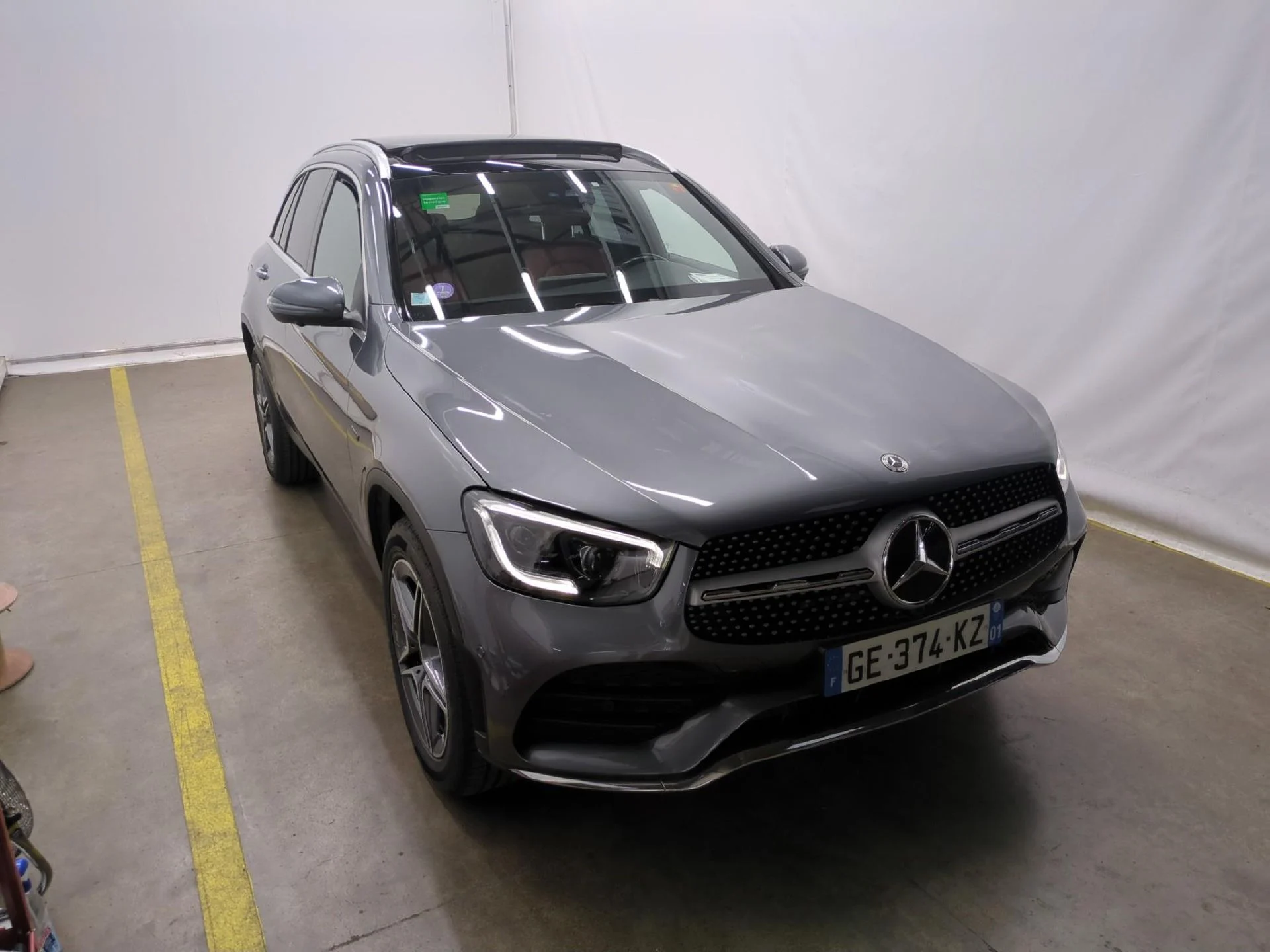 MERCEDES-BENZ GLC / 2019 / 5P / SUV 2.0 GLC 300 E AMG LINE 4MATIC – Image 5