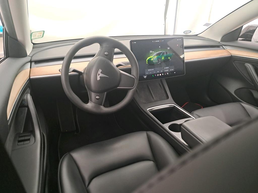 TESLA Model 3 / 2018 / 4P / Berline Propulsion – Image 7