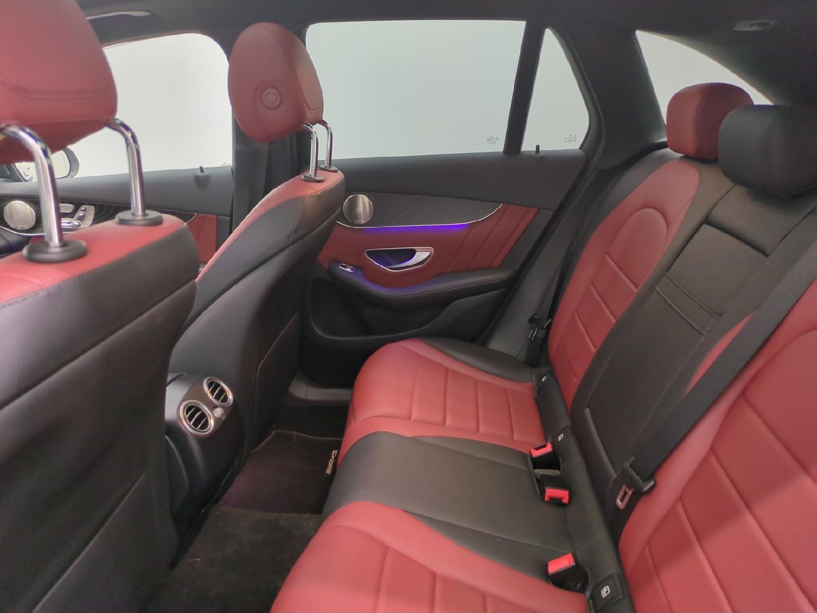 MERCEDES-BENZ GLC / 2019 / 5P / SUV 2.0 GLC 300 E AMG LINE 4MATIC – Image 15