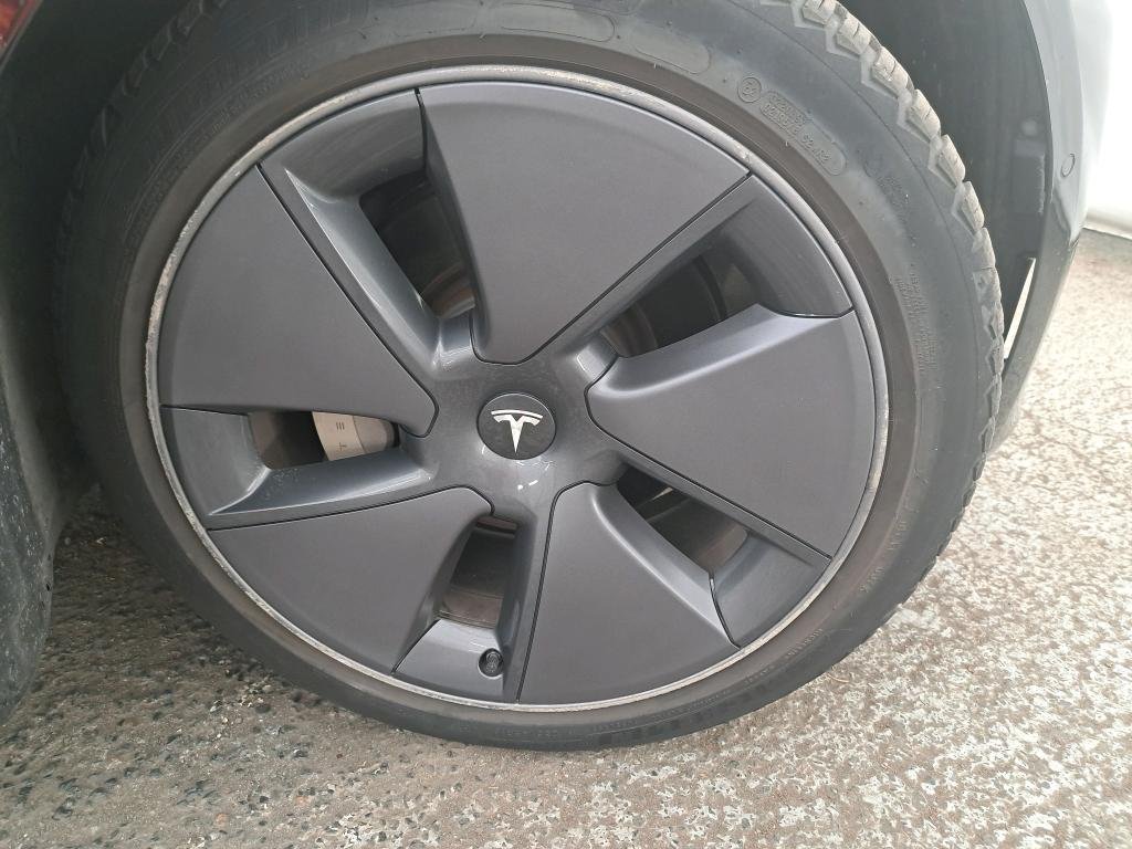 TESLA Model 3 / 2018 / 4P / Berline Propulsion – Image 18